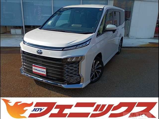 2022 Toyota Voxy