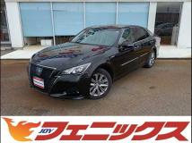 2018 Toyota Crown Hybrid