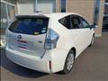 2013 Toyota PRIUS α