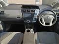 2013 Toyota PRIUS α