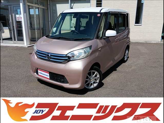 2016 Nissan ROOX