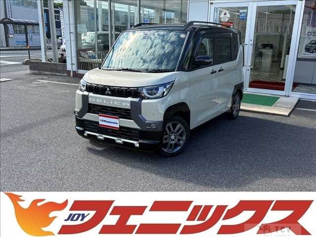 2023 Mitsubishi DELICA MINI