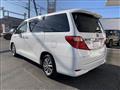 2014 Toyota Alphard Hybrid