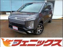 2021 Mitsubishi Delica D5
