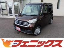 2017 Nissan ROOX