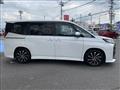 2025 Toyota Noah