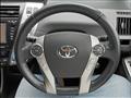 2011 Toyota PRIUS α