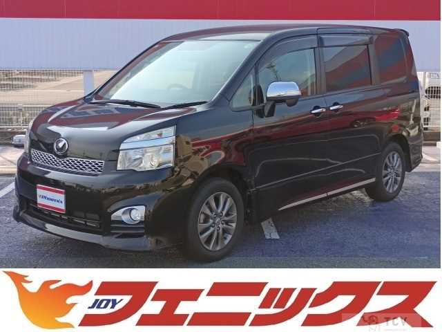 2013 Toyota Voxy