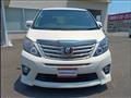 2013 Toyota Alphard