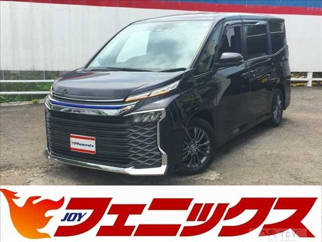 2023 Toyota Voxy