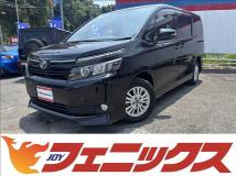 2015 Toyota Voxy