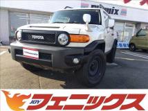 2017 Toyota FJ Cruiser