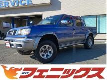 1999 Nissan Datsun