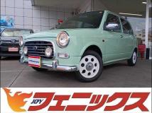 2004 Daihatsu Miragino