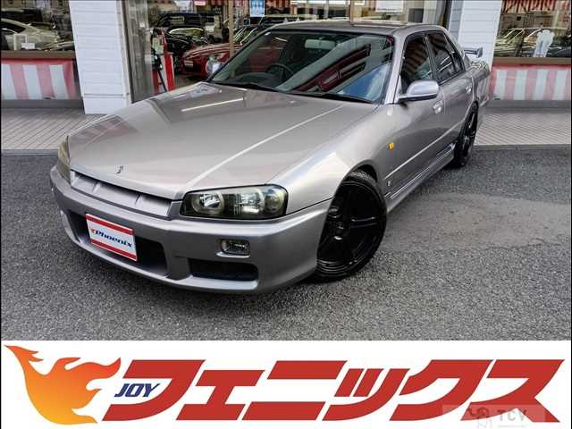 2000 Nissan Skyline