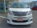 2013 Toyota Alphard Hybrid