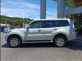 2014 Mitsubishi Pajero