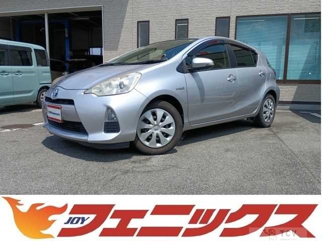 2013 Toyota AQUA