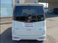 2012 Nissan ROOX