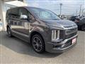 2019 Mitsubishi Delica D5