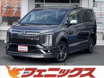 2019 Mitsubishi Delica D5