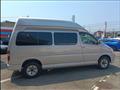 2004 Toyota Grand Hiace
