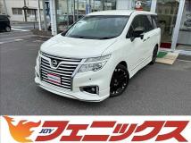 2018 Nissan Elgrand