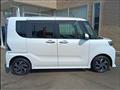 2022 Daihatsu Tanto