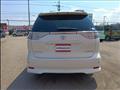 2015 Toyota Estima
