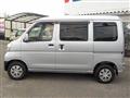 2022 Daihatsu Hijet Cargo
