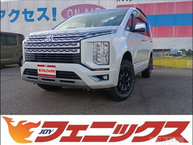 2020 Mitsubishi Delica D5