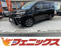 2018 Toyota Voxy