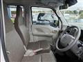 2022 Nissan NV100Clipper