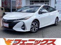 2020 Toyota Prius PHV