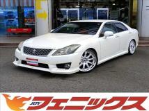 2010 Toyota Crown Athlete Series