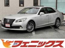 2015 Toyota Crown Royal Series