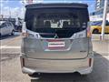 2017 Mitsubishi Delica D2