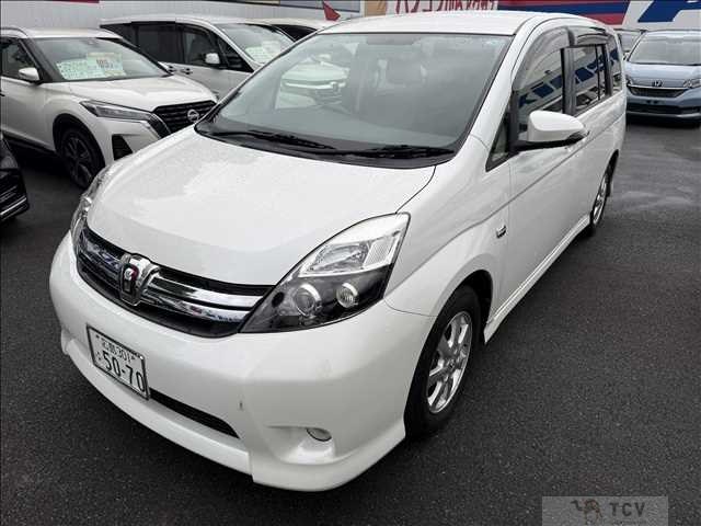 2014 Toyota Isis