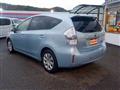 2012 Toyota PRIUS α