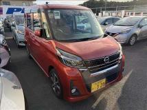 2018 Nissan ROOX