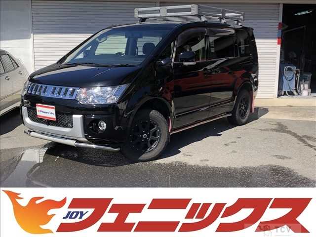 2016 Mitsubishi Delica D5