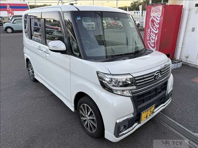 2016 Daihatsu Tanto