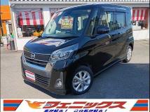 2017 Nissan ROOX