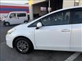 2013 Toyota PRIUS α