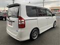2012 Toyota Noah