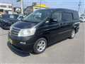 2005 Toyota Alphard
