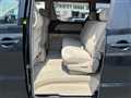 2005 Toyota Alphard