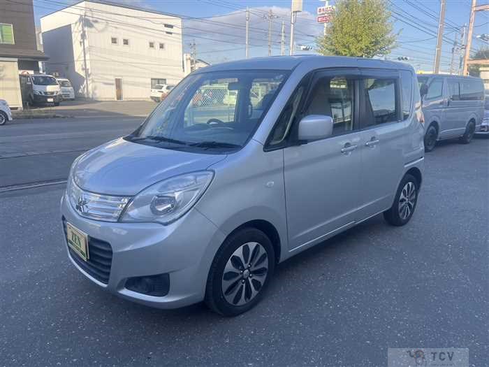 2015 Mitsubishi Delica D2