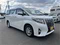 2017 Toyota Alphard Hybrid