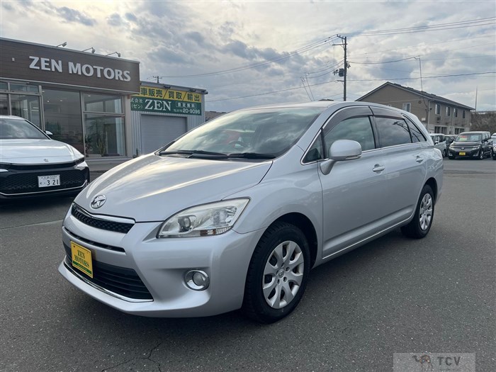 2011 Toyota Mark X Zio